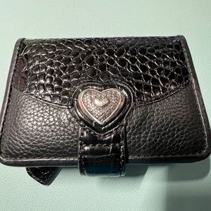 Brighton Bellissimo Heart Small Black Wallet Tri-Fold Leather Croc style